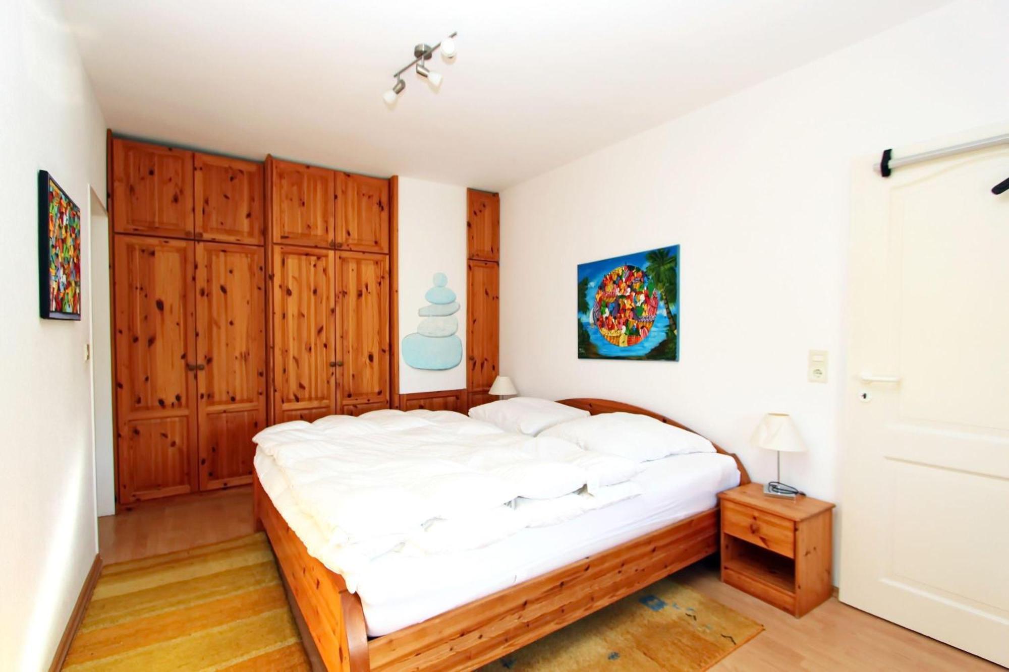 Apartment Ueues-hues-app-4 *